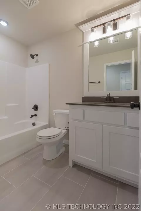1504 E Roanoke St, Broken Arrow, OK 74014 photo 12