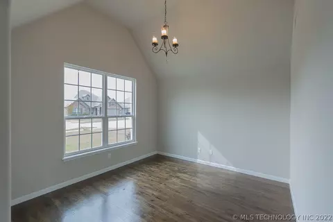 1504 E Roanoke St, Broken Arrow, OK 74014 photo 4