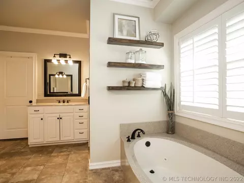 3226 E 34th St, Tulsa, OK 74105 photo 22