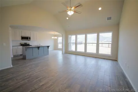 13330 E 43rd St, Tulsa, OK 74134 photo 7