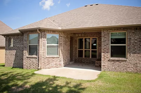 1210 E 133rd Pl, Glenpool, OK 74033 photo 33