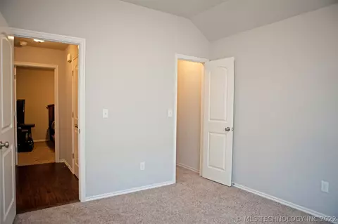 1210 E 133rd Pl, Glenpool, OK 74033 photo 26