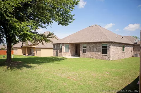 1210 E 133rd Pl, Glenpool, OK 74033 photo 29