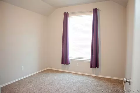 1210 E 133rd Pl, Glenpool, OK 74033 photo 25