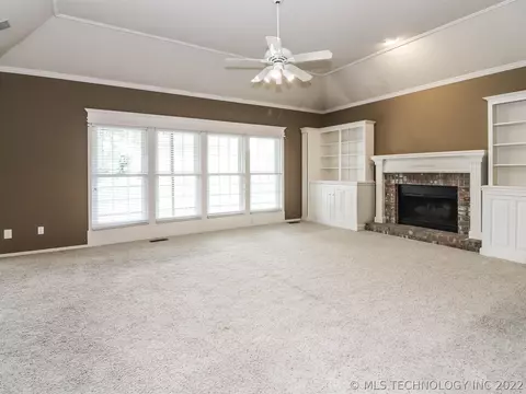 5712 E 79th St, Tulsa, OK 74136 photo 5