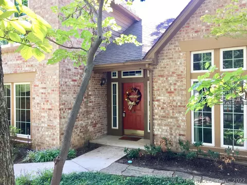 5712 E 79th St, Tulsa, OK 74136 photo 2