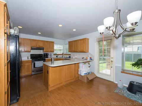 9310 E 96th St, Tulsa, OK 74133 photo 7
