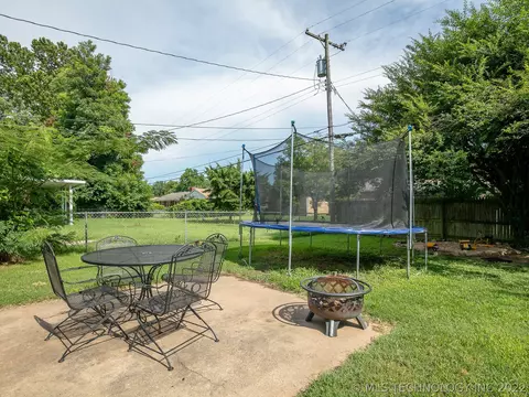 1568 E 59th Pl, Tulsa, OK 74105 photo 31