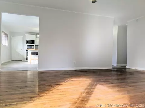 7306 E 27th St, Tulsa, OK 74129 photo 9