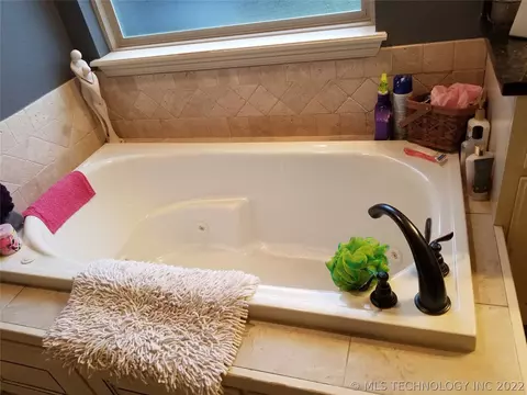 1641 E Boston Ct, Broken Arrow, OK 74012 photo 12