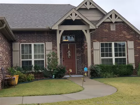 1641 E Boston Ct, Broken Arrow, OK 74012 photo 2