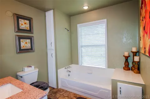 420815 E 1183 Rd, Eufaula, OK 74432 photo 31