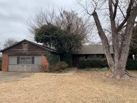 4605 E 57th St, Tulsa, OK 74135 photo 1