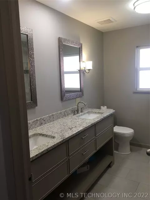 1215 E 9th St, Cushing, OK 74023 photo 11
