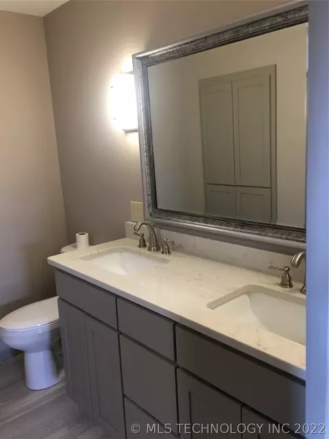 1215 E 9th St, Cushing, OK 74023 photo 14
