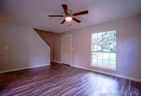3501 E 27th Pl, Tulsa, OK 74114 photo 5