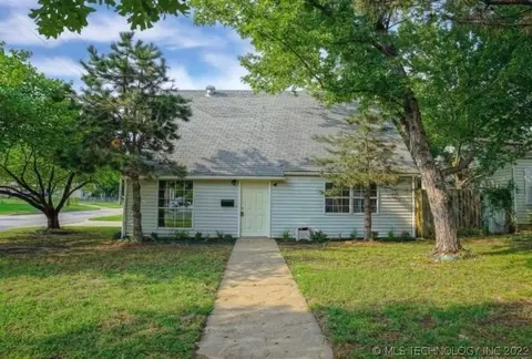 3501 E 27th Pl, Tulsa, OK 74114 photo 1