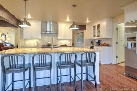 2661 E 33rd Pl, Tulsa, OK 74105 photo 17