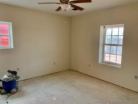 1900 Fulkerson Rd, Ada, OK 74820 photo 13