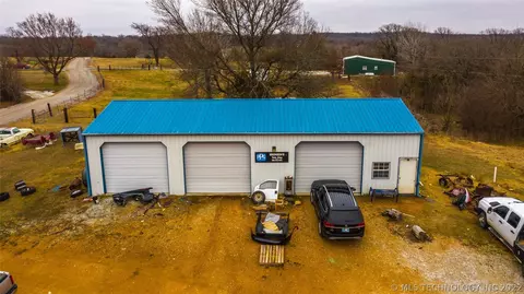 1900 Fulkerson Rd, Ada, OK 74820 photo 2