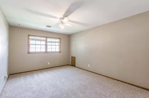 6914 E 64th Pl, Tulsa, OK 74133 photo 25