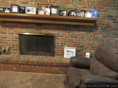111 Circle Dr, Checotah, OK 74426 photo 21
