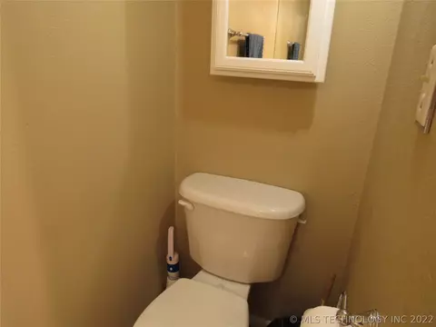 111 Circle Dr, Checotah, OK 74426 photo 24