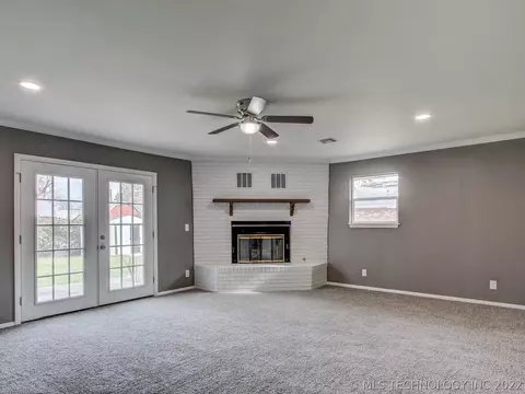 8919 E 47th St, Tulsa, OK 74145 photo 14
