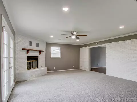 8919 E 47th St, Tulsa, OK 74145 photo 15