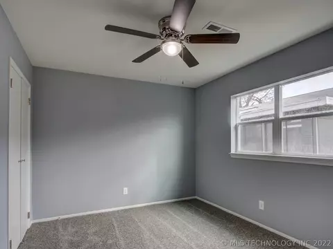 8919 E 47th St, Tulsa, OK 74145 photo 22