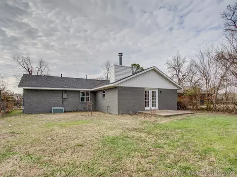 8919 E 47th St, Tulsa, OK 74145 photo 25