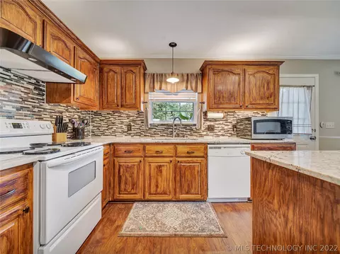 614 E 437 Rd, Spavinaw, OK 74366 photo 10