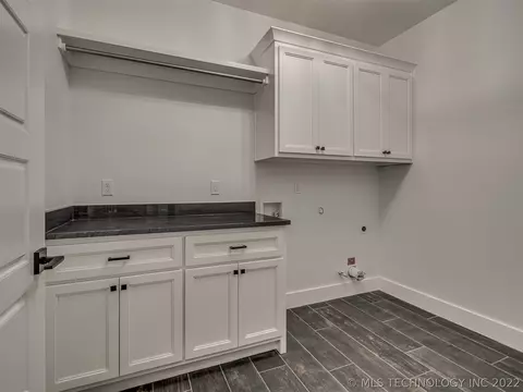 1004 E 37th St S, Tulsa, OK 74105 photo 27