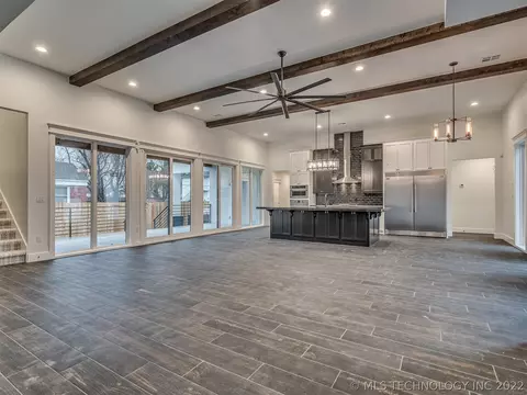 1004 E 37th St S, Tulsa, OK 74105 photo 5