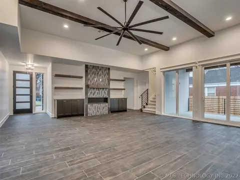 1004 E 37th St S, Tulsa, OK 74105 photo 4