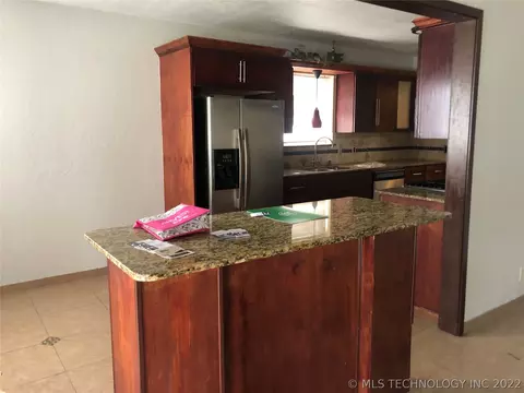 12126 E 36th St, Tulsa, OK 74146 photo 7