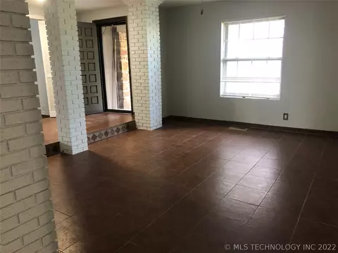12126 E 36th St, Tulsa, OK 74146 photo 4