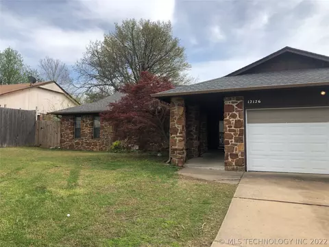 12126 E 36th St, Tulsa, OK 74146 photo 1