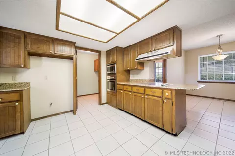 6019 E 79th St, Tulsa, OK 74136 photo 9