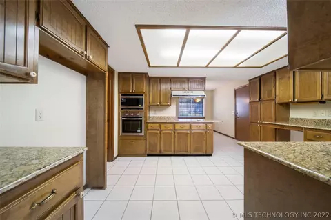 6019 E 79th St, Tulsa, OK 74136 photo 8