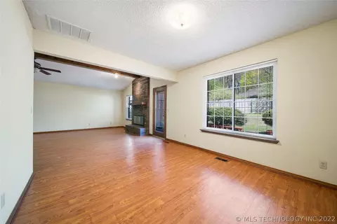 6019 E 79th St, Tulsa, OK 74136 photo 13