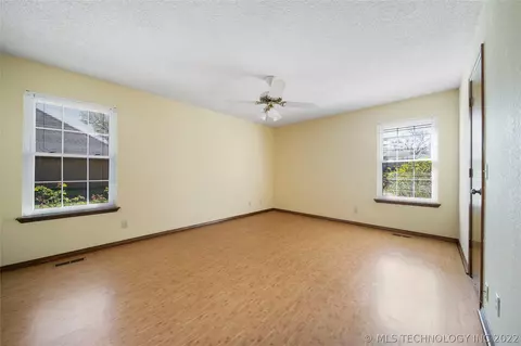6019 E 79th St, Tulsa, OK 74136 photo 15