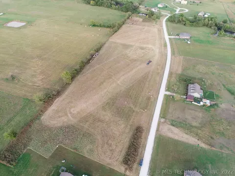 398300 W 3230 Dr, Ramona, OK 74061