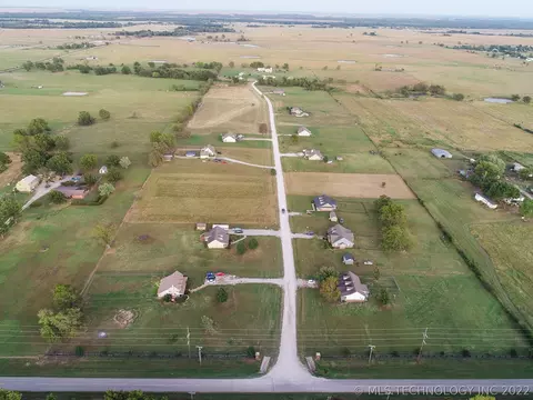398322 W 3230 Dr, Ramona, OK 74061