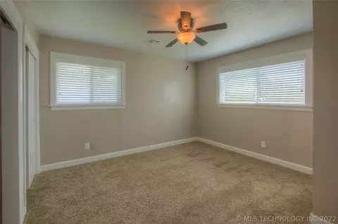 5947 E 26th St, Tulsa, OK 74114 photo 14