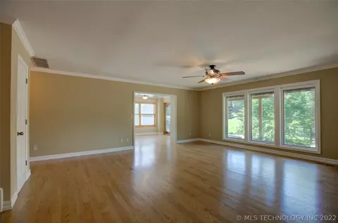 5548 E 77th St, Tulsa, OK 74136 photo 28