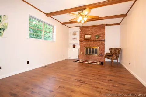 1751 E 56th St, Tulsa, OK 74105 photo 3