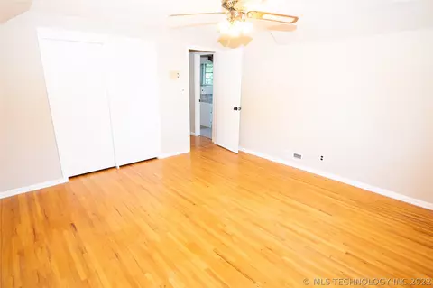 1751 E 56th St, Tulsa, OK 74105 photo 9
