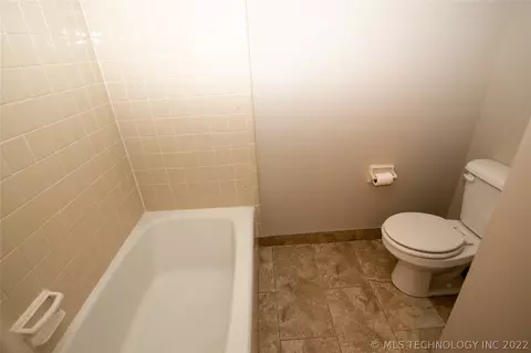 1751 E 56th St, Tulsa, OK 74105 photo 10