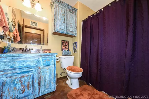 1511 E Maple St, Cushing, OK 74023 photo 17
